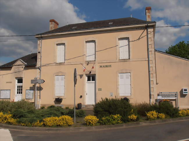 Mairie de Saint-Pierre - Saint-Pierre-des-Bois (72430) - Sarthe