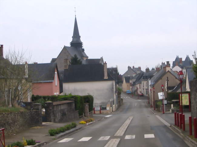La rue principale - Saint-Rémy-de-Sillé (72140) - Sarthe