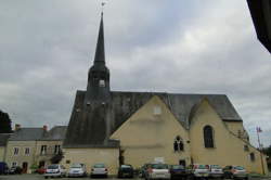 photo Création d'un carnet de voyage dans une petite citée de caractère de la Sarthe