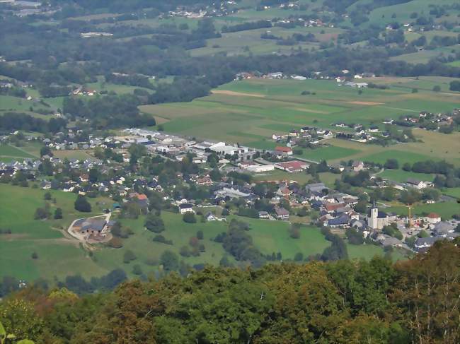 Vue de la commune depuis la Chambotte - La Biolle (73410) - Savoie
