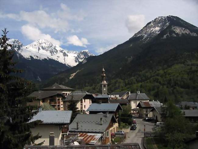 Vue du village de Bozel - Bozel (73350) - Savoie