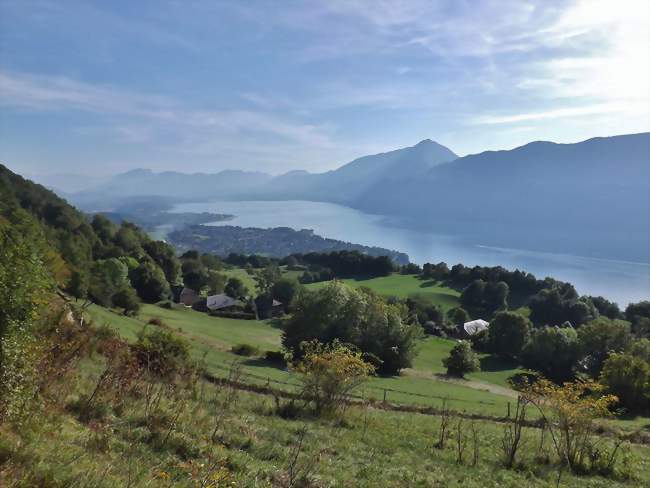 Vue depuis les hauteurs de la commune - Brison-Saint-Innocent (73100) - Savoie