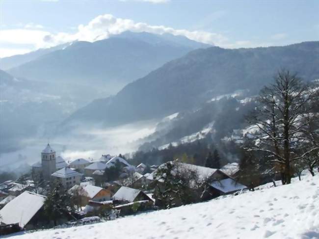 Vue de Marthod sous la neige - Marthod (73400) - Savoie
