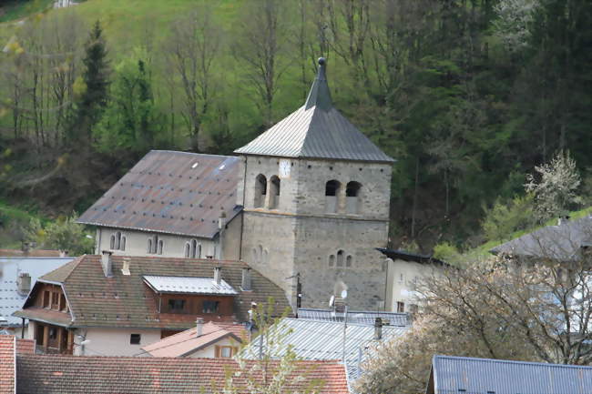 Vue du clocher de l'église de Queige - Queige (73720) - Savoie
