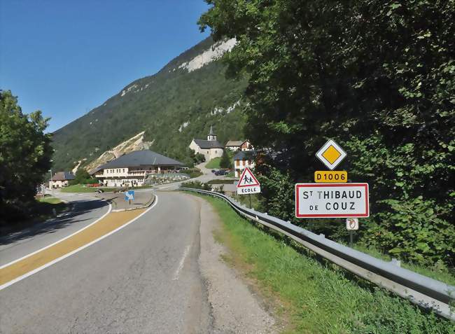 Arrivée à Saint-Thibaud en direction de Chambéry - Saint-Thibaud-de-Couz (73160) - Savoie