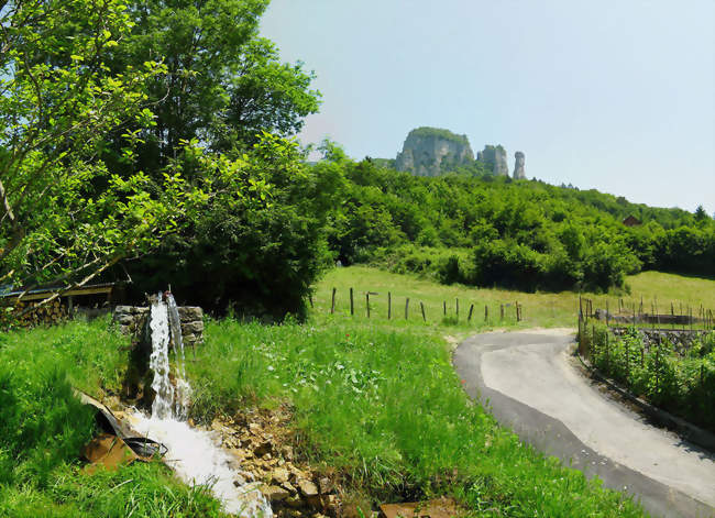 Vue des tours Saint-Jacques à Allèves - Allèves (74540) - Haute-Savoie