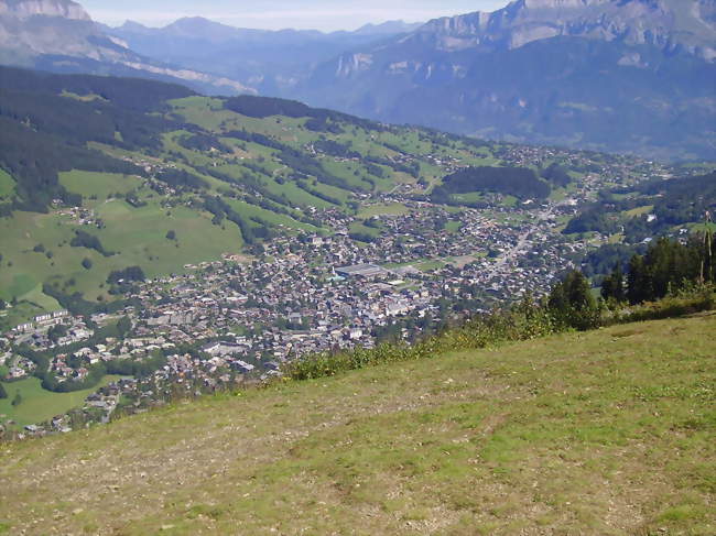 Vue panoramique de Megève depuis Rochebrune - Megève (74120) - Haute-Savoie