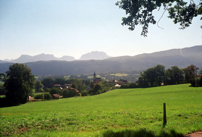Vue générale - Montagny-les-Lanches (74600) - Haute-Savoie