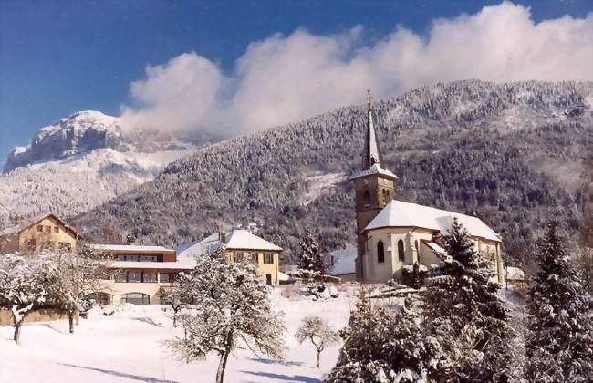 Vue de Nâves-Parmelan en période hivernale - Nâves-Parmelan (74370) - Haute-Savoie