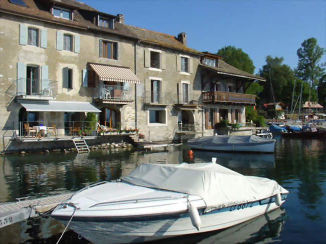 Vue du port de Nernier - Nernier (74140) - Haute-Savoie