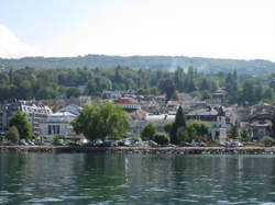 Évian-les-Bains