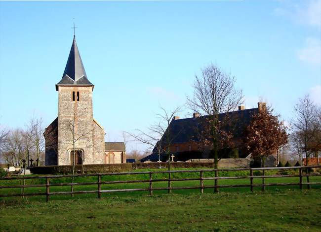 L'église et l'arrière du manoir de Vertot - Bennetot (76640) - Seine-Maritime