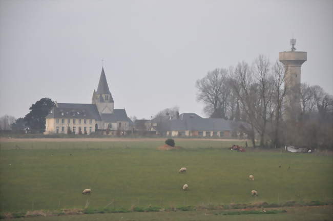 Les environs de léglise - Épretot (76430) - Seine-Maritime