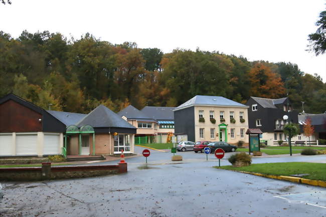 Le centre-bourg - Saint-Laurent-de-Brèvedent (76700) - Seine-Maritime