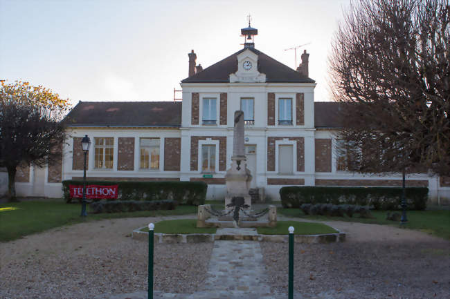 L'hôtel de ville de Cély - Cély (77930) - Seine-et-Marne