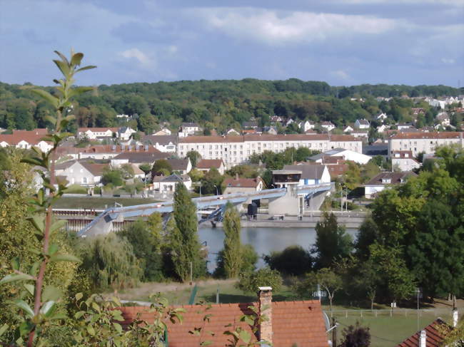 Écluse de Champagne-sur-Seine - Champagne-sur-Seine (77430) - Seine-et-Marne