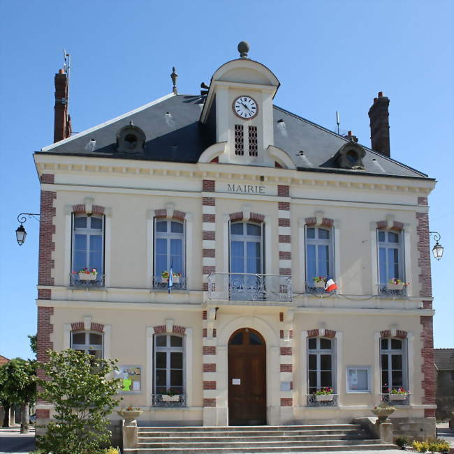 La mairie - Crouy-sur-Ourcq (77840) - Seine-et-Marne