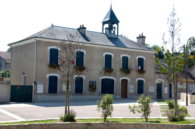 La mairie - Montigny-sur-Loing (77690) - Seine-et-Marne