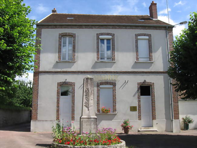 Mairie d'Ormesson - Ormesson (77167) - Seine-et-Marne