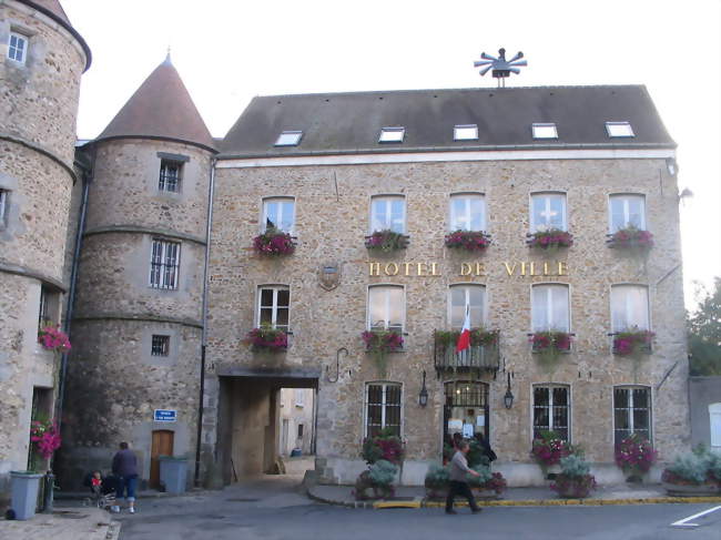 Mairie de Tournan-en-Brie - Tournan-en-Brie (77220) - Seine-et-Marne