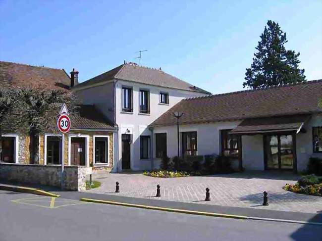 Lhôtel de ville - Voisenon (77950) - Seine-et-Marne