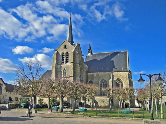 L'église St-Pierre - Ablis (78660) - Yvelines