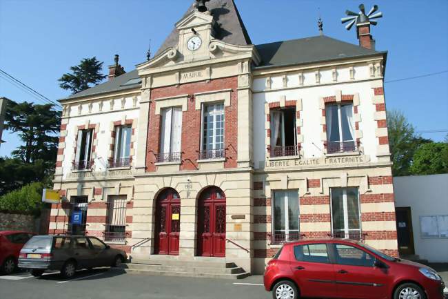 L'hôtel de ville - Bréval (78980) - Yvelines