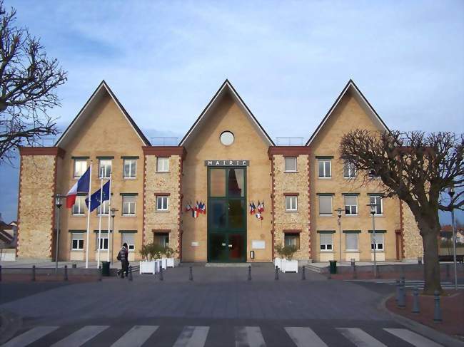 L'hôtel de ville - Croissy-sur-Seine (78290) - Yvelines