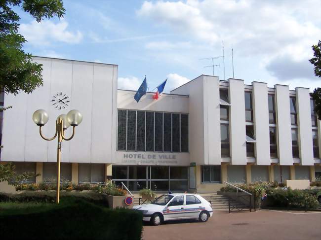 Hôtel de ville - Fontenay-le-Fleury (78330) - Yvelines