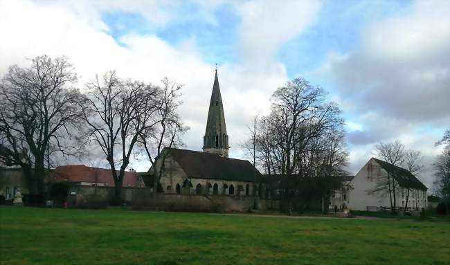 Vue depuis le parc du château - Jambville (78440) - Yvelines