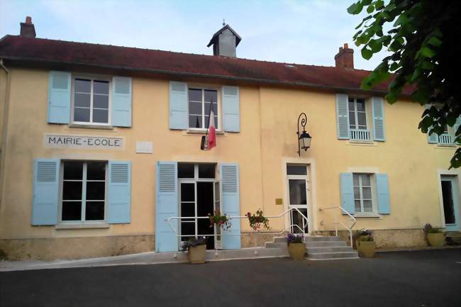 La mairie - Lainville-en-Vexin (78440) - Yvelines