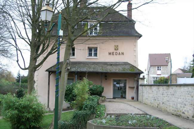 Mairie de Médan - Médan (78670) - Yvelines