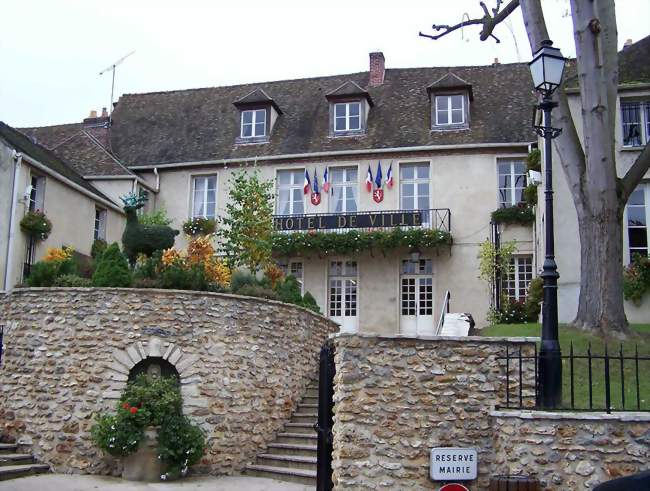 L'hôtel de ville - Montfort-l'Amaury (78490) - Yvelines