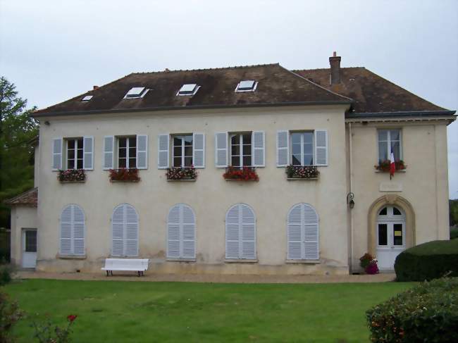 La mairie - Neauphle-le-Château (78640) - Yvelines