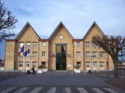 photo Agent / Agente d'entretien du bâtiment