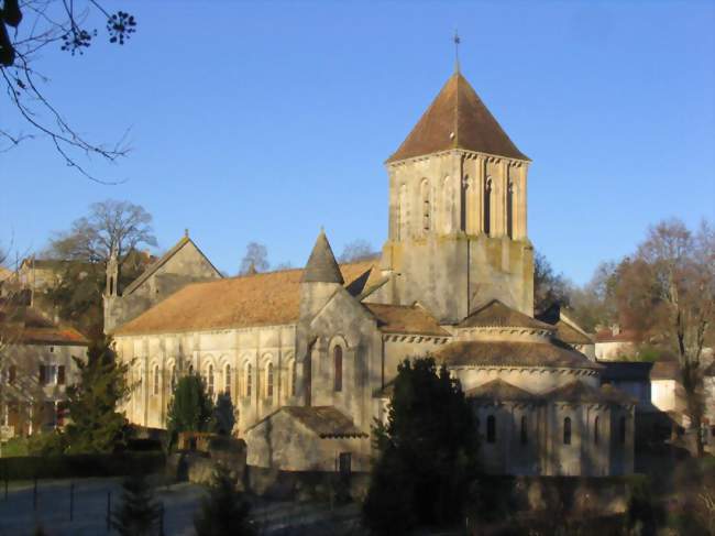 Eglise Saint-Hilaire