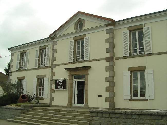 La mairie - Moncoutant (79320) - Deux-Sèvres