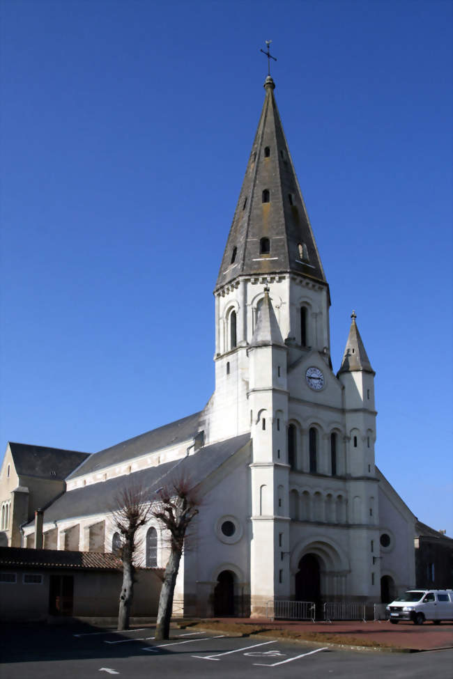 L'église - Saint-Varent (79330) - Deux-Sèvres