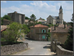 photo Les chèvres vagabondes - SCEA Des deux-villages avec la Fromagerie des Gors