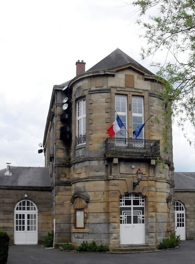 Mairie de Beaumont-en-Argonne - Beaumont-en-Argonne (08210) - Ardennes