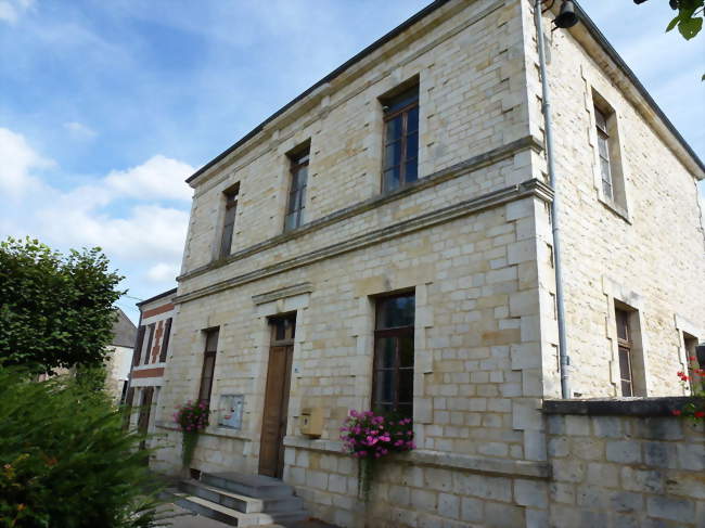 Mairie - Bossus-lès-Rumigny (08290) - Ardennes