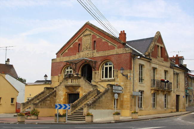 La mairie de Buzancy - Buzancy (08240) - Ardennes