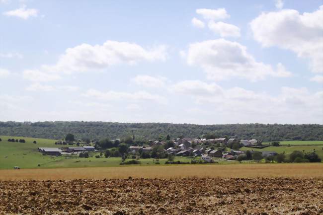 Le Village - Champigneul-sur-Vence (08430) - Ardennes