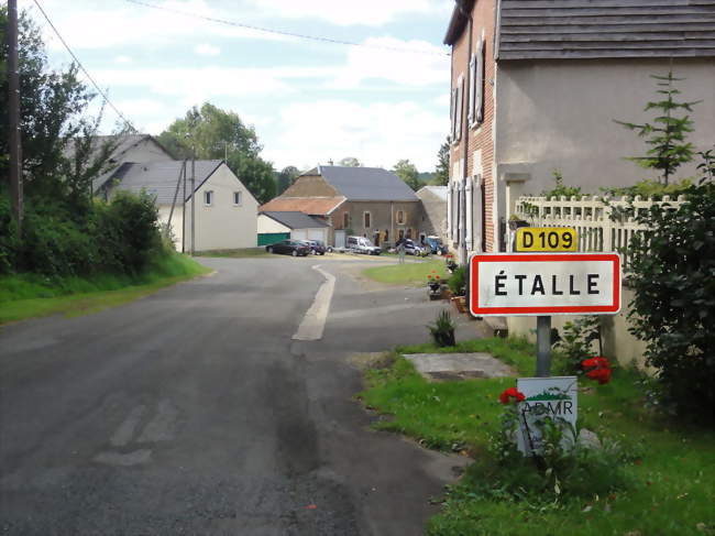 Entrée d'Étalle - Étalle (08260) - Ardennes