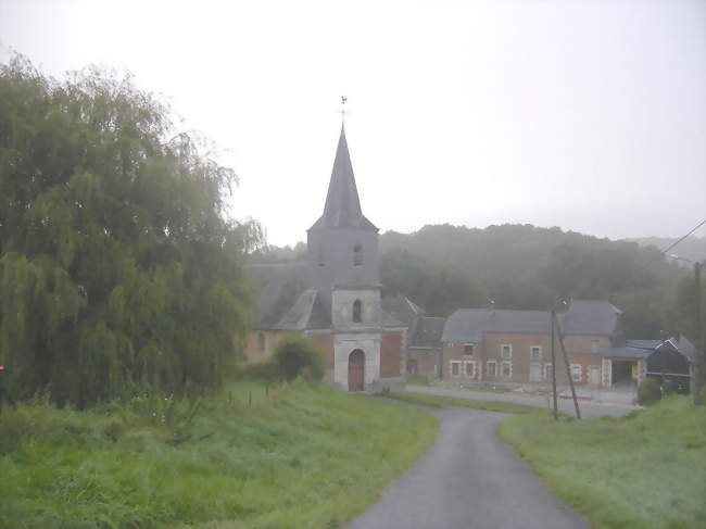 Léglise et ses environs - La Férée (08290) - Ardennes
