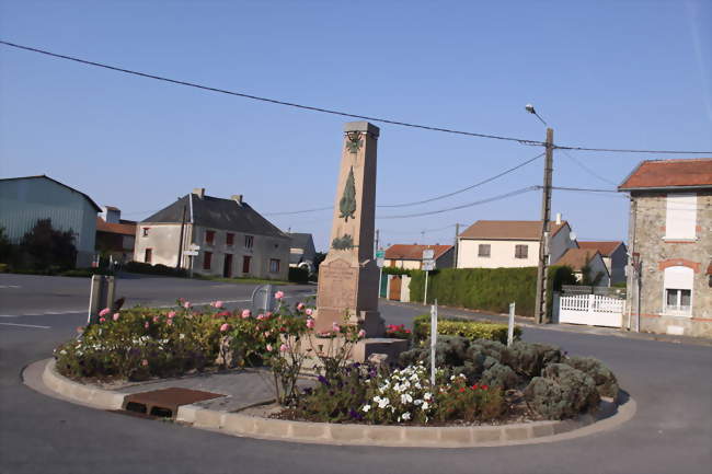 Monument aux morts - Hauviné (08310) - Ardennes