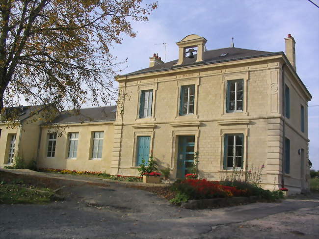 La mairie - Neuville-Day (08130) - Ardennes