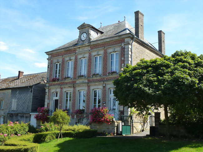 Mairie - Puiseux (08270) - Ardennes