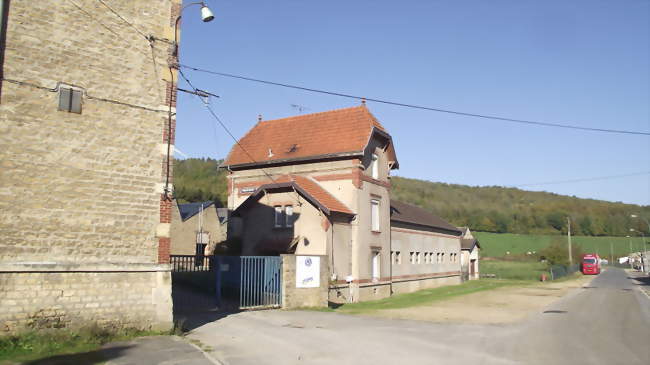 Gare et complexe industriel - Raucourt-et-Flaba (08450) - Ardennes