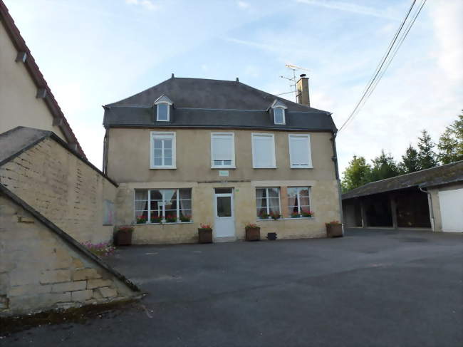 La mairie à Saint-Lambert - Saint-Lambert-et-Mont-de-Jeux (08130) - Ardennes